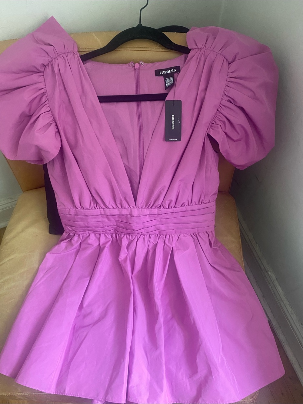 Express Girls' Magenta Puff-Sleeve Party Dress - Picture 6 of 16